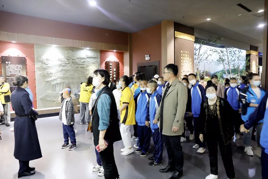 106.jpg